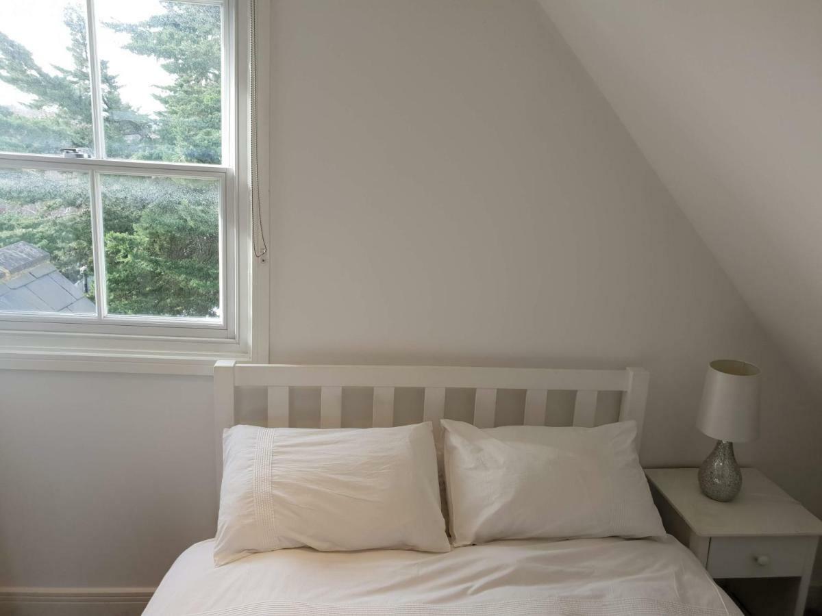 Central Windsor Apartments Екстер'єр фото